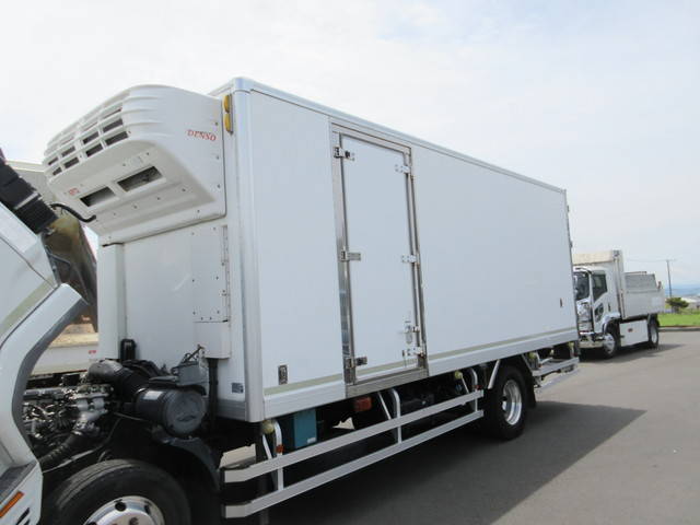 三菱ふそうファイター冷凍車（冷蔵車）増トン（6t・8t）[写真03]