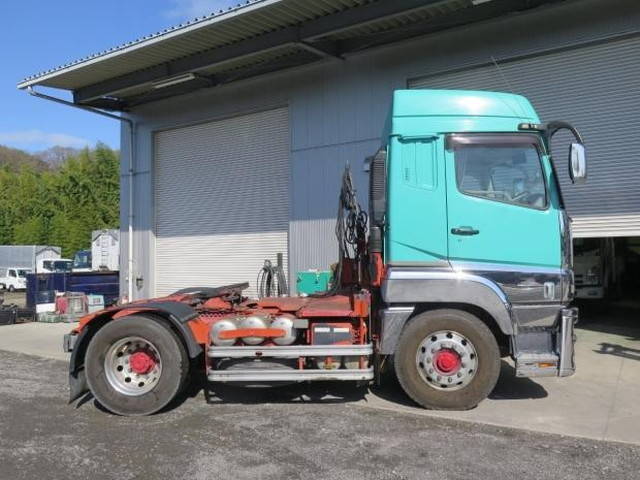 三菱ふそうスーパーグレートトレーラーヘッド（トラクターヘッド）大型（10t）[写真05]