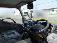 日野デュトロ冷凍車（冷蔵車）小型（2t・3t）[写真07]