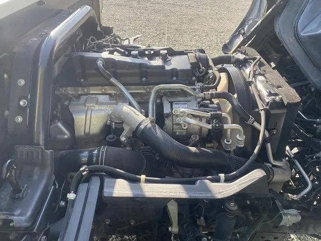 トヨタトヨエース平ボディ小型（2t・3t）[写真11]