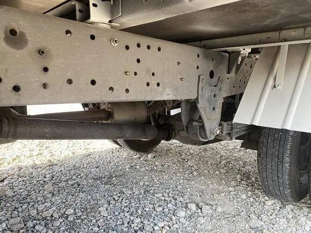 トヨタトヨエース平ボディ小型（2t・3t）[写真24]