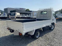 トヨタトヨエース平ボディ小型（2t・3t）[写真05]