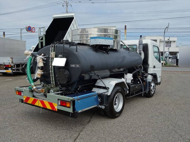 三菱ふそうキャンターバキュームカー小型（2t・3t）[写真03]