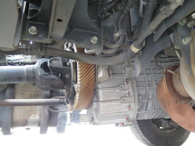 日野プロフィアトレーラーヘッド（トラクターヘッド）大型（10t）[写真25]