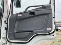 三菱ふそうスーパーグレートパネルウイング大型（10t）[写真29]