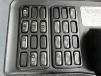 三菱ふそうスーパーグレートパネルウイング大型（10t）[写真37]