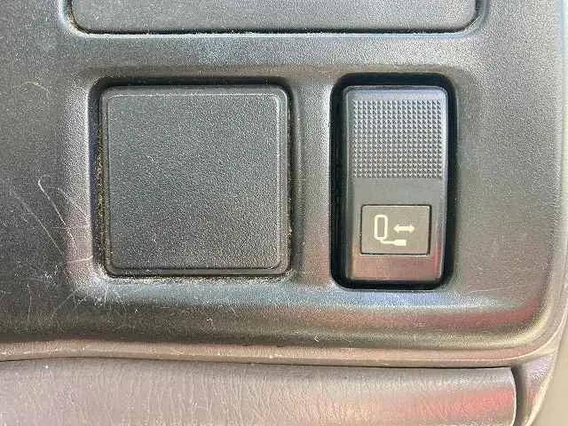 マツダタイタンダッシュ平ボディ小型（2t・3t）[写真24]