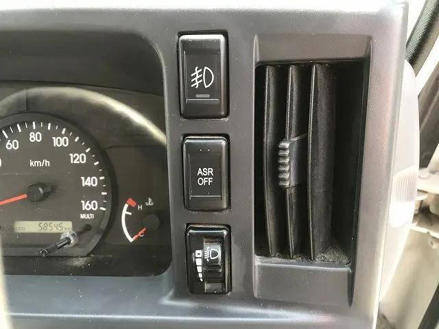 日産アトラスダブルキャブ（Wキャブ）小型（2t・3t）[写真34]