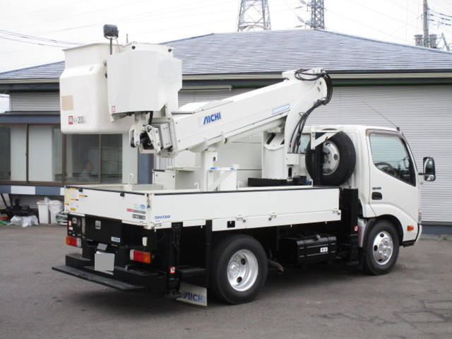 日野デュトロ高所作業車小型（2t・3t）[写真04]