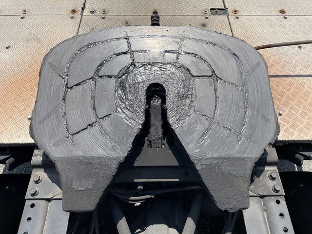 日野プロフィアトレーラーヘッド（トラクターヘッド）大型（10t）[写真10]