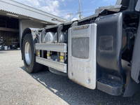 日野プロフィアトレーラーヘッド（トラクターヘッド）大型（10t）[写真18]