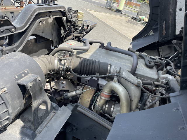 日野プロフィアトレーラーヘッド（トラクターヘッド）大型（10t）[写真23]