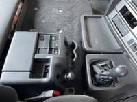 日野プロフィアトレーラーヘッド（トラクターヘッド）大型（10t）[写真35]