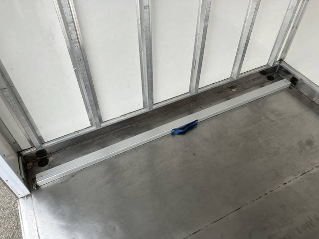 三菱ふそうキャンター冷凍車（冷蔵車）小型（2t・3t）[写真15]