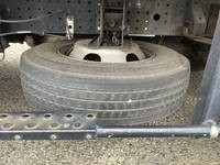 三菱ふそうキャンター冷凍車（冷蔵車）小型（2t・3t）[写真22]