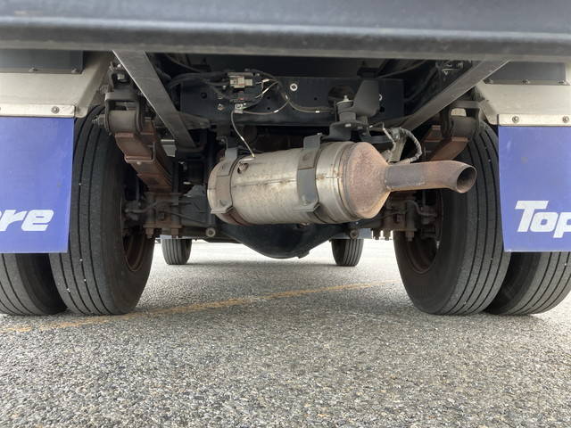 三菱ふそうキャンター冷凍車（冷蔵車）小型（2t・3t）[写真23]