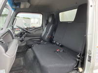 三菱ふそうキャンター冷凍車（冷蔵車）小型（2t・3t）[写真31]