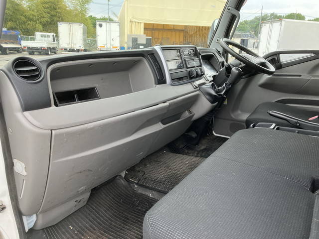 三菱ふそうキャンター冷凍車（冷蔵車）小型（2t・3t）[写真32]