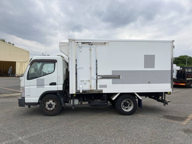 三菱ふそうキャンター冷凍車（冷蔵車）小型（2t・3t）[写真05]