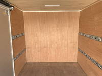 三菱ふそうキャンターアルミバン小型（2t・3t）[写真11]