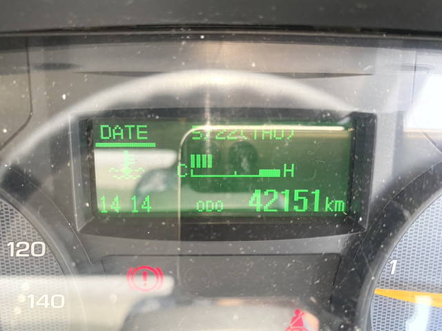 三菱ふそうキャンターアルミバン小型（2t・3t）[写真19]