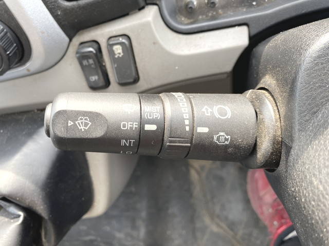 三菱ふそうキャンターアルミバン小型（2t・3t）[写真21]