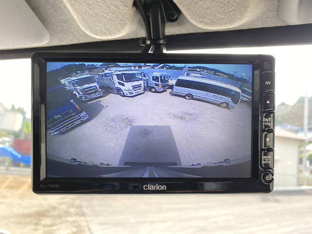 三菱ふそうキャンターアルミバン小型（2t・3t）[写真22]