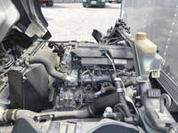 三菱ふそうキャンターアルミバン小型（2t・3t）[写真24]