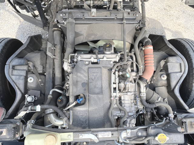 三菱ふそうキャンターアルミバン小型（2t・3t）[写真24]