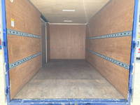 三菱ふそうキャンターアルミバン小型（2t・3t）[写真10]