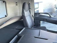 三菱ふそうスーパーグレートアルミウイング大型（10t）[写真17]