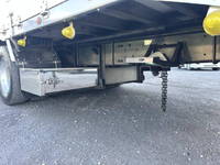 三菱ふそうスーパーグレートアルミウイング大型（10t）[写真34]