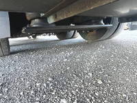 三菱ふそうスーパーグレートアルミウイング大型（10t）[写真35]