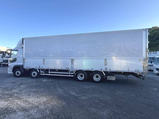 三菱ふそうスーパーグレートアルミウイング大型（10t）[写真04]