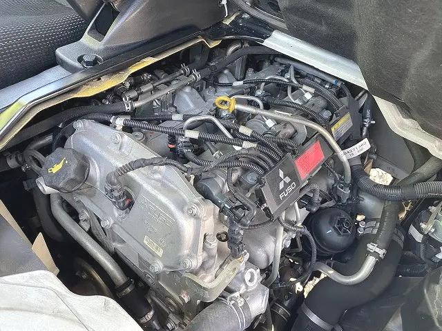 三菱ふそうキャンターダブルキャブ（Wキャブ）小型（2t・3t）[写真11]