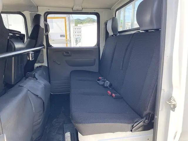 三菱ふそうキャンターダブルキャブ（Wキャブ）小型（2t・3t）[写真27]