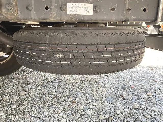 三菱ふそうキャンターダブルキャブ（Wキャブ）小型（2t・3t）[写真31]