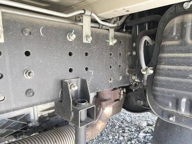 三菱ふそうキャンターダブルキャブ（Wキャブ）小型（2t・3t）[写真36]