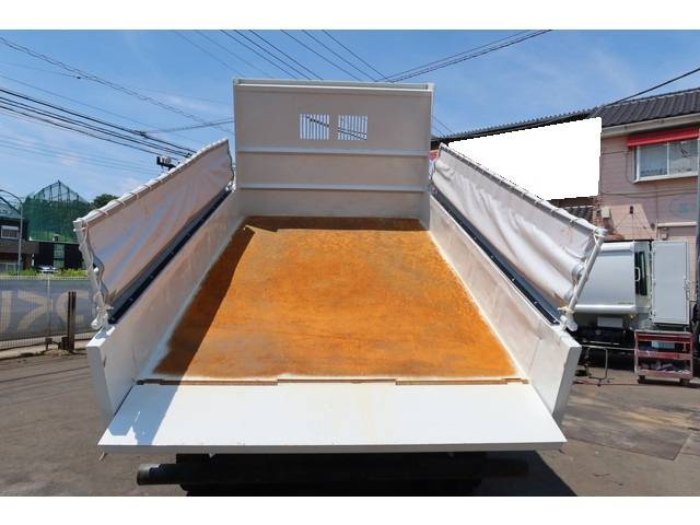 いすゞフォワードダンプ中型（4t）[写真10]