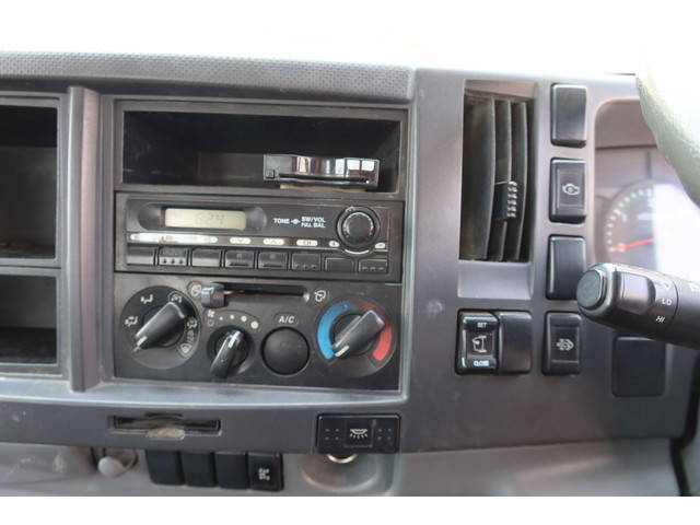 いすゞフォワードダンプ中型（4t）[写真36]