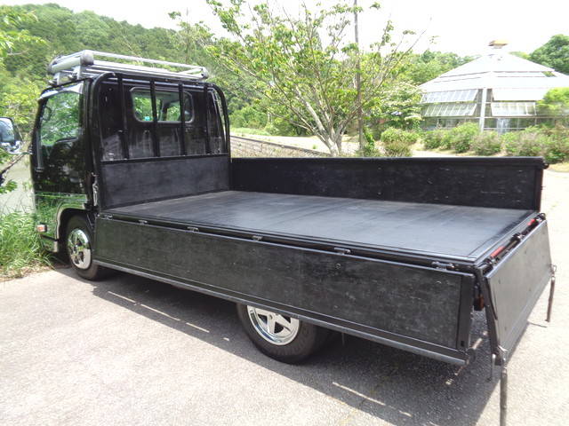 いすゞエルフ平ボディ小型（2t・3t）[写真10]