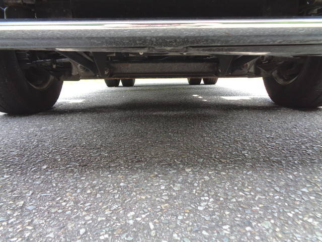 いすゞエルフ平ボディ小型（2t・3t）[写真18]