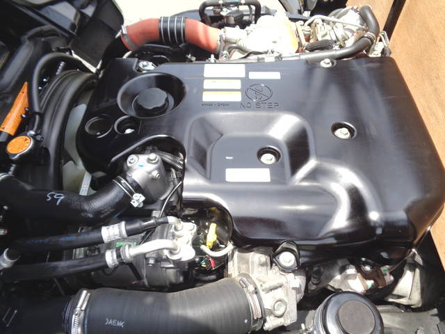 いすゞエルフ平ボディ小型（2t・3t）[写真22]