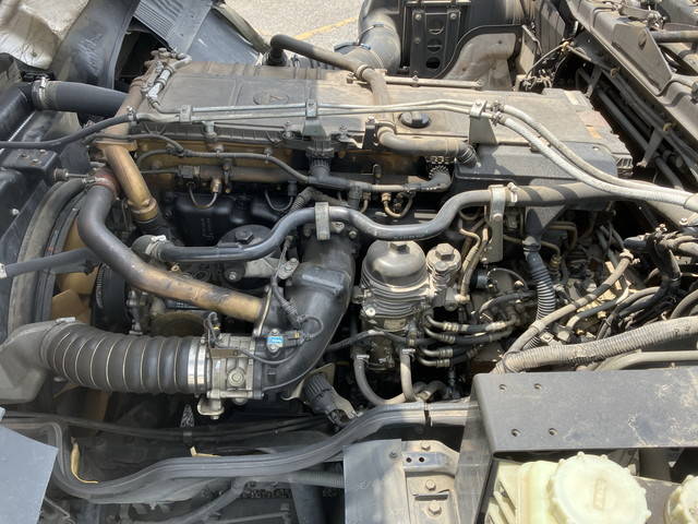 三菱ふそうスーパーグレートトレーラーヘッド（トラクターヘッド）大型（10t）[写真23]