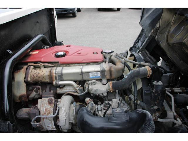 トヨタトヨエース平ボディ小型（2t・3t）[写真11]