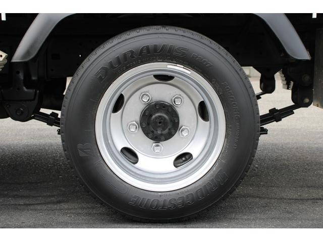 トヨタトヨエース平ボディ小型（2t・3t）[写真26]