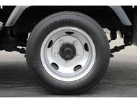 トヨタトヨエース平ボディ小型（2t・3t）[写真27]