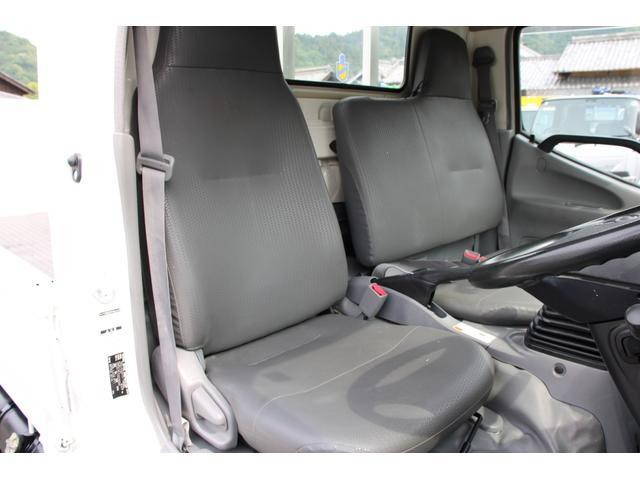 トヨタトヨエース平ボディ小型（2t・3t）[写真39]