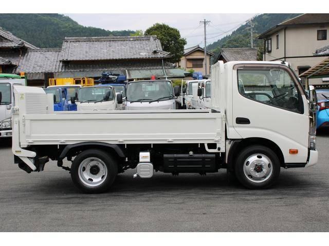 トヨタトヨエース平ボディ小型（2t・3t）[写真05]