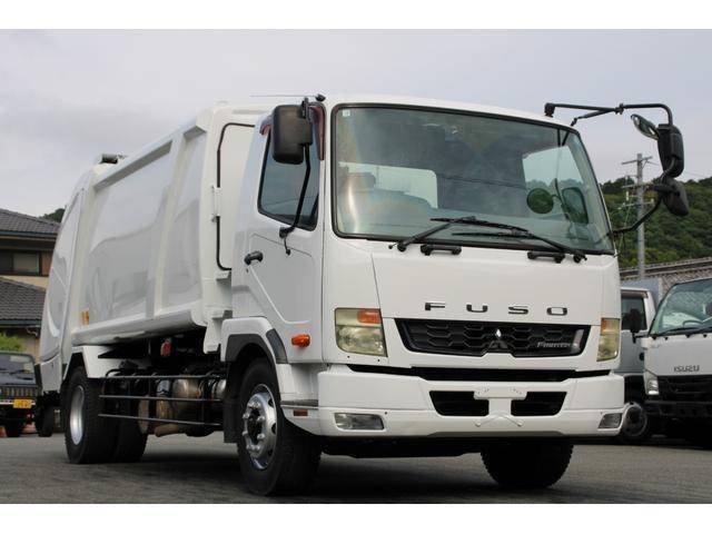 三菱ふそうファイターパッカー車（塵芥車）増トン（6t・8t）[写真01]